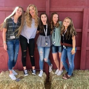 Meet your Posher, Annie